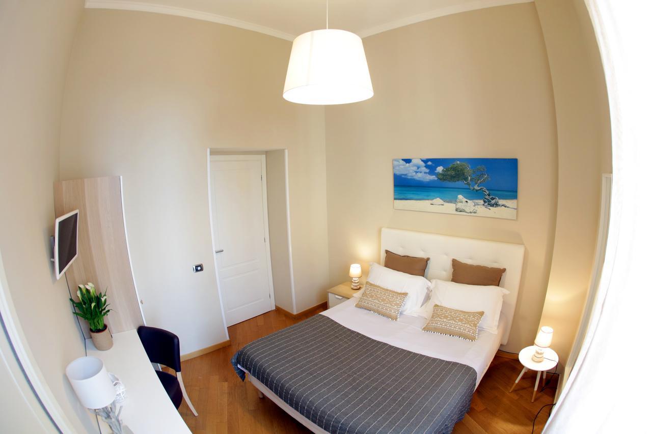 I Vicere Deluxe 2* Naples
