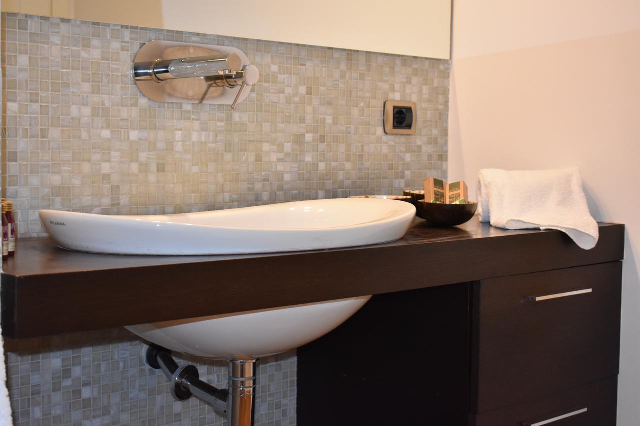 I Vicere Deluxe 2* Naples